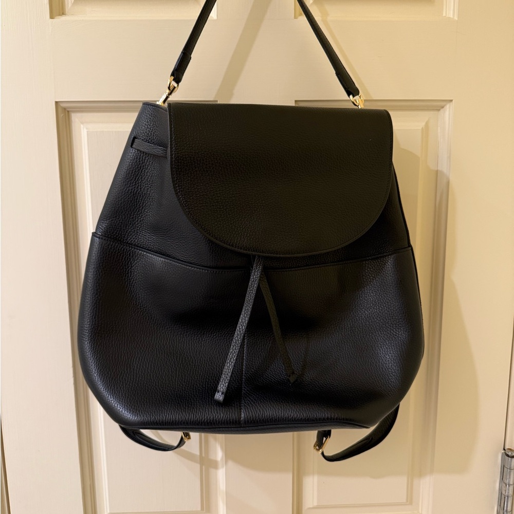 Cuyana Black Leather Backpack